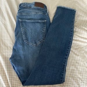 hollister curvy skinny jeans